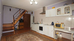 Centru Casă în centru la preț de apartament
------
C...