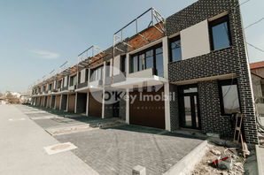 Stauceni Townhouse cu 2 nivele, Stăuceni 129000€ !
----...