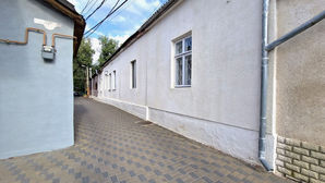 Stauceni Apartament la sol, încălzire autonomă, garaj, b...