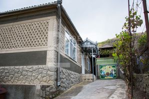Orhei Departe de zgomotele orașului. Casă în 2 nivele...