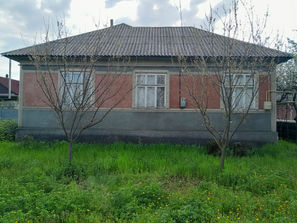 Orhei Vand casa plus anexe - mitoc, orhei
------
Va...