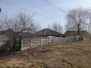 Orhei Casă pe pământ
------
Casă de vînzare în satu...