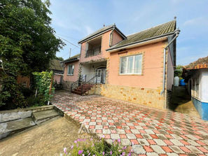 Truseni Casă! Trușeni, str.Livezilor, 140m2 + 14 ari! E...